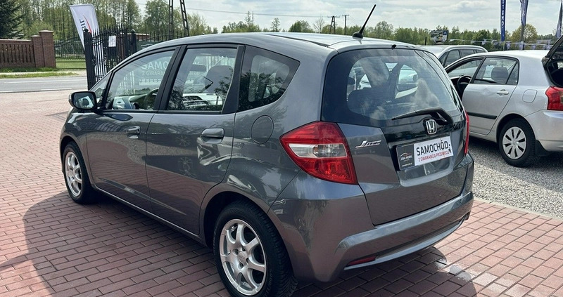 Honda Jazz cena 28500 przebieg: 122000, rok produkcji 2011 z Krobia małe 704